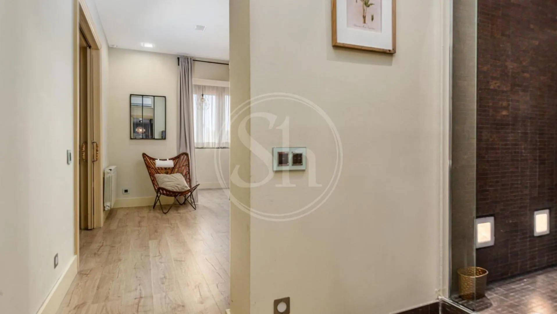 Espacioso Apartamento Cerca De Diagonal Barcelona 0*,  Spain