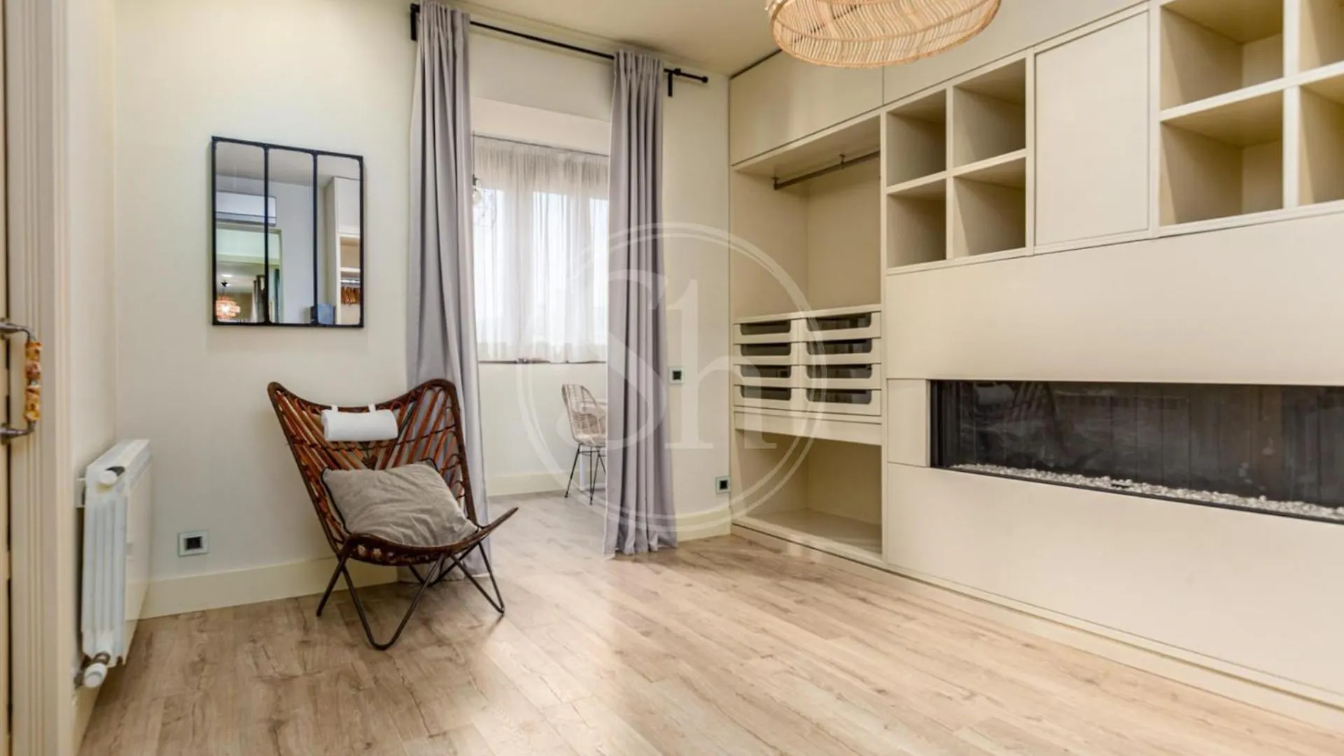 Espacioso Apartamento Cerca De Diagonal Barcelona 0*,  Spain