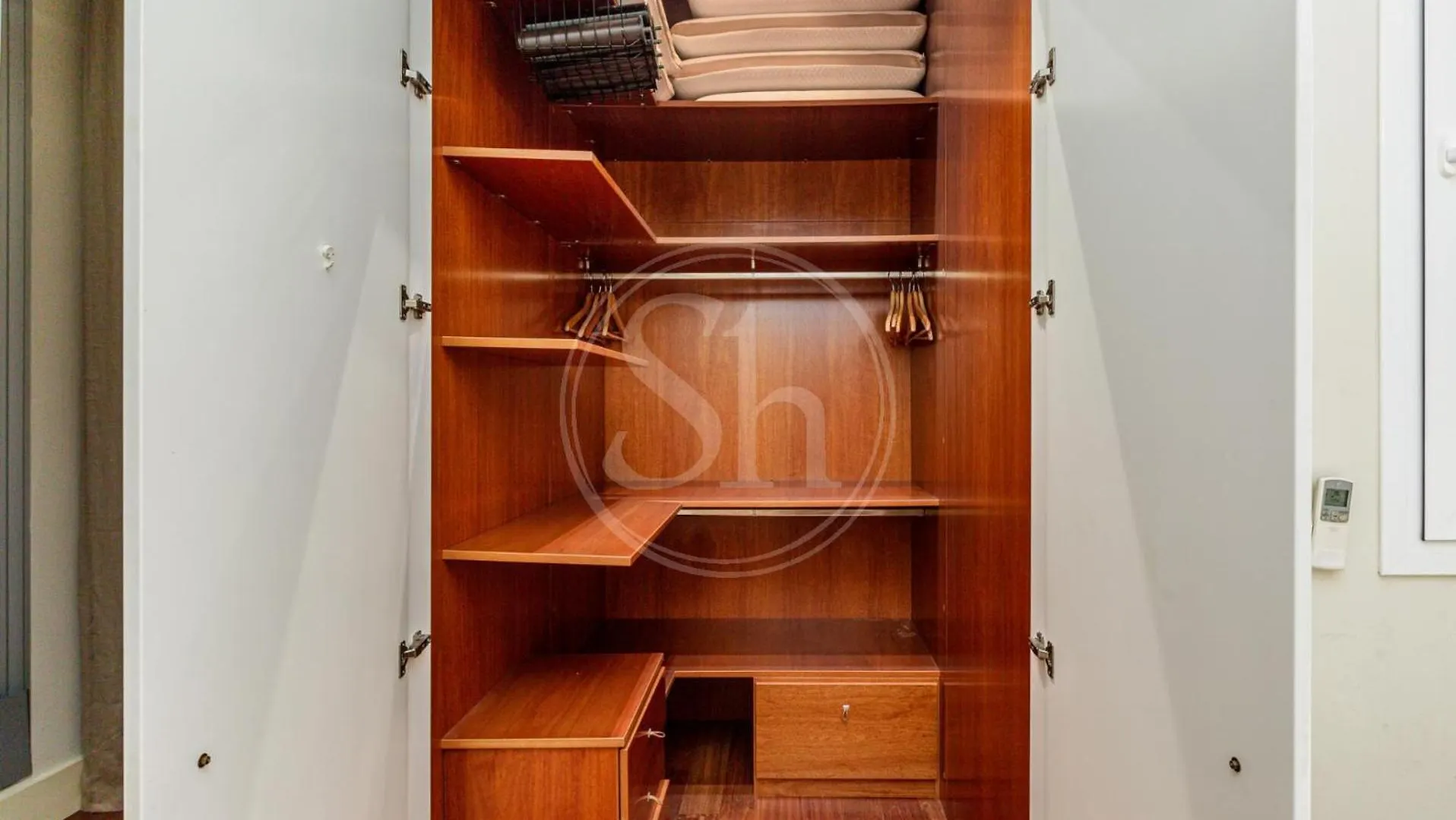 Espacioso Apartamento Cerca De Diagonal Barcelona Spain