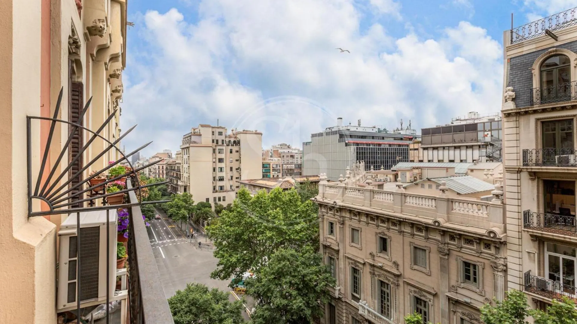 Espacioso Apartamento Cerca De Diagonal Barcelona 0*,